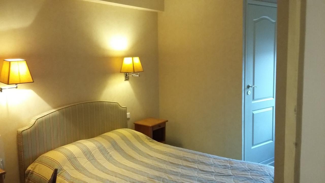 Le Cabouillet Hotel L'Isle-Adam Bagian luar foto